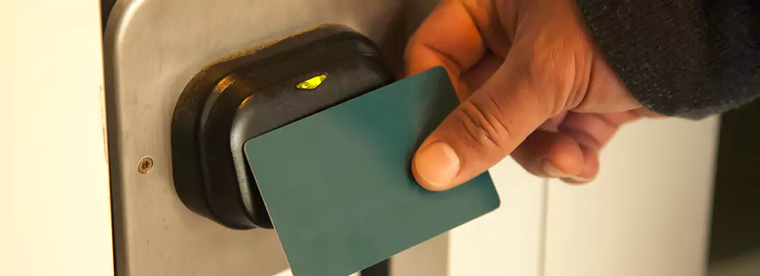 How Card Lock Readers Enhance Security in Laviolette, QC?