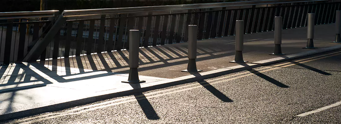 Retractable Driveway Post Repair Services in Trois-Rivieres, QC